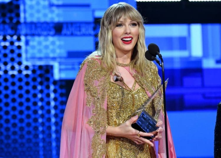 Taylor Swift supera a Michael Jackson en los American Music Awards
