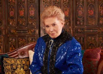 Muere el astrólogo Walter Mercado a los 87 años de edad