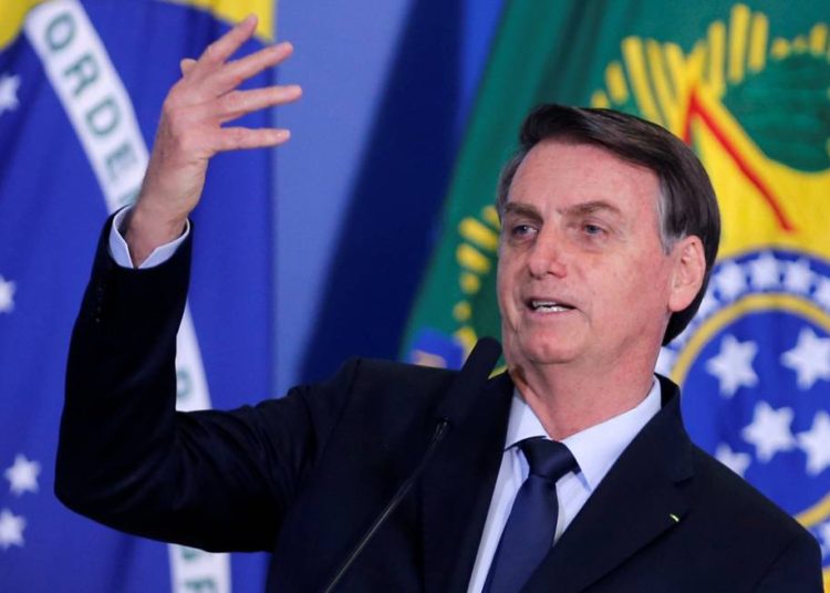 “Usted tiene una increíble cara de homosexual”: el ataque de ira de Jair Bolsonaro contra un periodista que le preguntó por corrupción