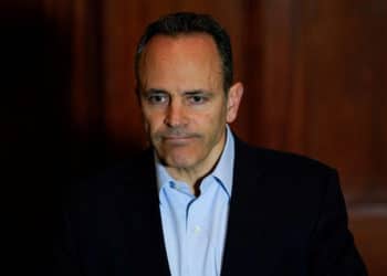 Un gobernador de EE.UU. indulta a un violador porque el himen de su víctima de 9 años estaba intacto