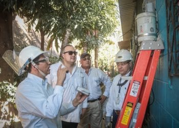 AES moderniza red eléctrica en La Campanera