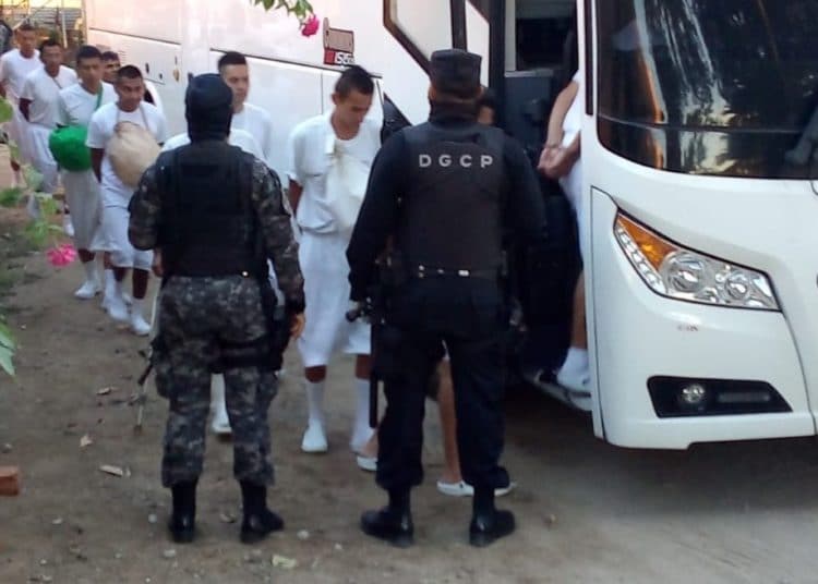 DGCP sigue con traslado de reos para mantener control en cárceles