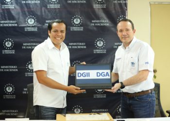 Hacienda fortalece equipo informático para combatir la evasión