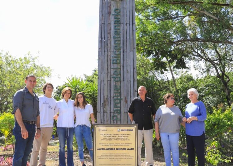 Nombran Ciclovía del parque Bicentenario como Javier Alfredo Cristiani