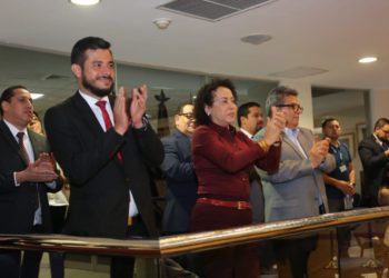 Ministro de Hacienda destaca disposición de grupos parlamentarios para aprobar el presupuesto 2020