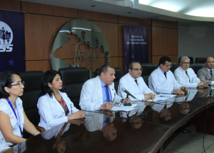 ISSS lanza plan para atender emergencias en Navidad y Fin de Año