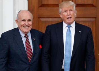 The Washington Post: Abogado personal de Trump conversó en secreto con Nicolás Maduro