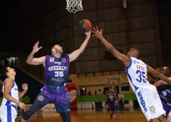 San Salvador empata la serie al Quezaltepeque en la final del baloncesto mayor