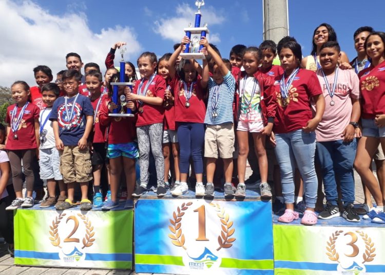El club San Marcos gana la tercera Copa MOST de natación