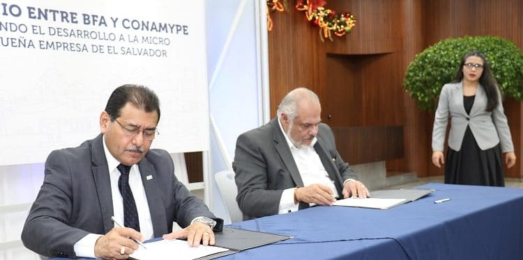 BFA y CONAMYPE firman acuerdo fomentar el desarrollo de las micro y pequeñas empresas