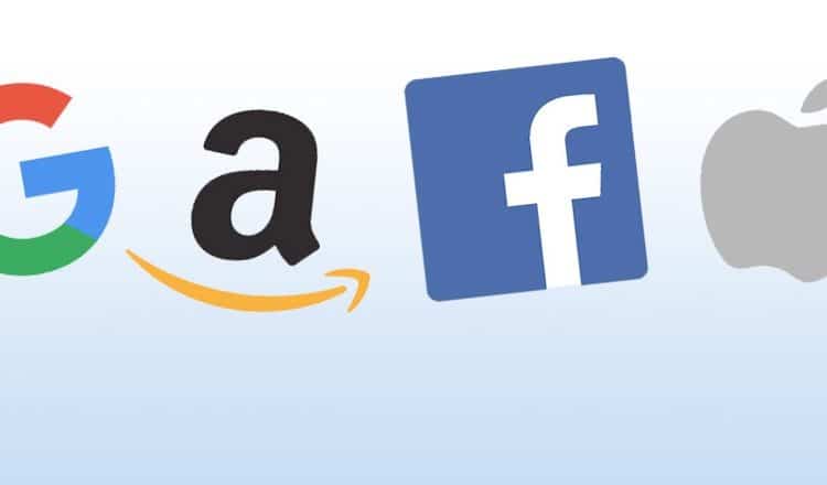 Amazon, Apple, Google, Microsoft y Facebook podrían estar escuchando los momentos más íntimos de los usuarios