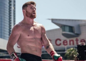 Saúl «Canelo» Álvarez deja vacante su título mundial semipesado de la OMB