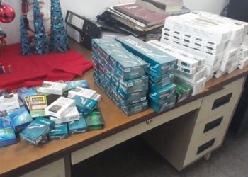 Decomisan 71 paquetes de cigarros en el centro de San Salvador