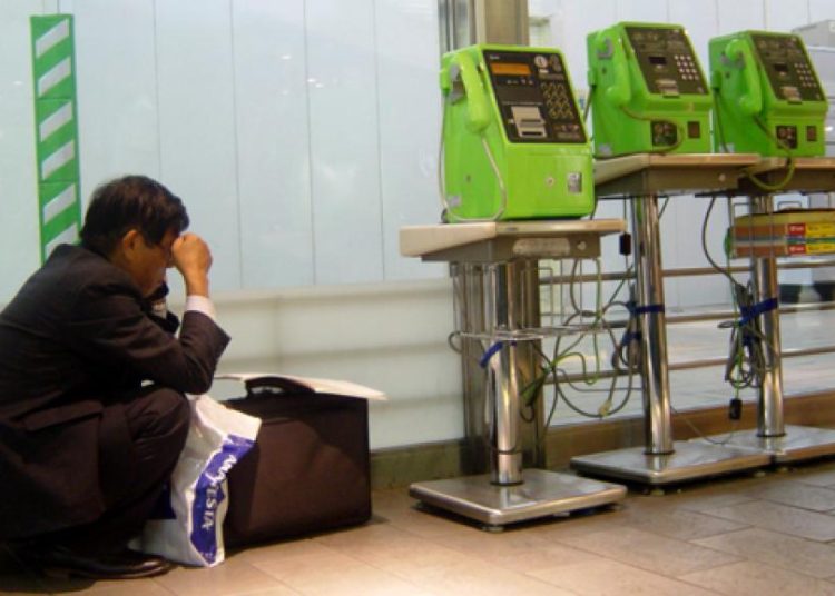 Detienen a un japonés de 71 años por llamar 24.000 veces a una compañía telefónica para quejarse