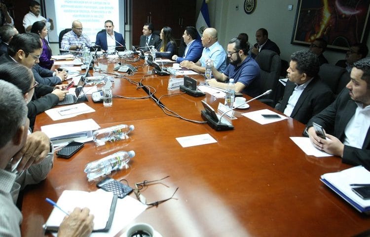 Analizan reforma para facultar al ISDEM otorgar préstamos a las alcaldías