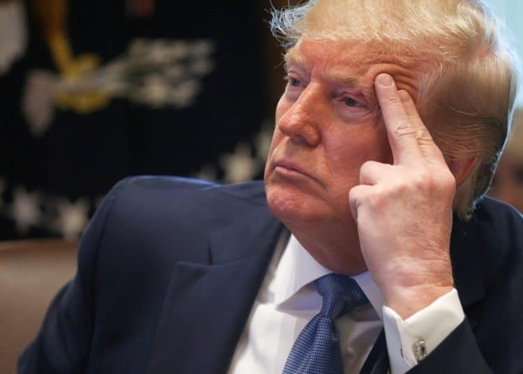 ¿Qué significan los cargos presentados en el juicio político contra el presidente Donald Trump?