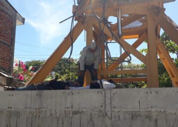 Tres trabajadores muertos y dos lesionados en edificio en construcción sobre Avenida Olímpica