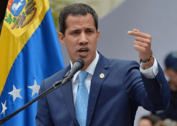 Juan Guaidó anuncia reestructuración de Comisión de Contraloría AN tras escándalo