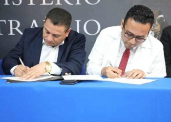 Ministro Castro sobre resolución de la Sala a la Ley de Fosalud: «Cuando se trabaja con la ley, prevalece lo justo»