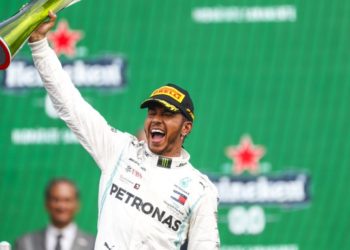 Lewis Hamilton cerró su sexto año triunfal con una nueva victoria en Abu Dabi