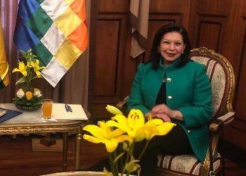 Gobierno de Bolivia expulsa a la embajadora de México y a dos diplomáticos españoles