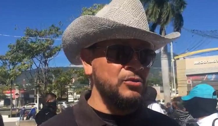 Movimiento de trabajadores de la PNC exige mesa de diálogo para solucionar demandas de policías