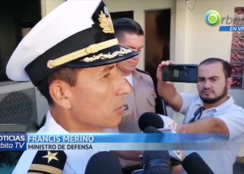 Ministro de Defensa tilda de irresponsable a Mauricio Funes por acusar a menores de edad