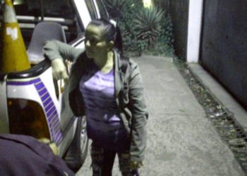 Capturan a mujer que atropelló a una agente en Candelaria de La Frontera