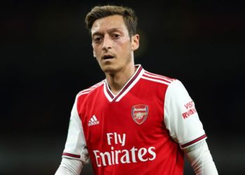 PES 2020: Eliminan a Mesut Özil en China por temas políticos