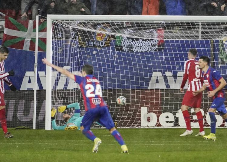 El Atlético no levanta cabeza