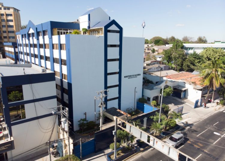 Ministerio de Hacienda realiza pago de FODES a las alcaldías