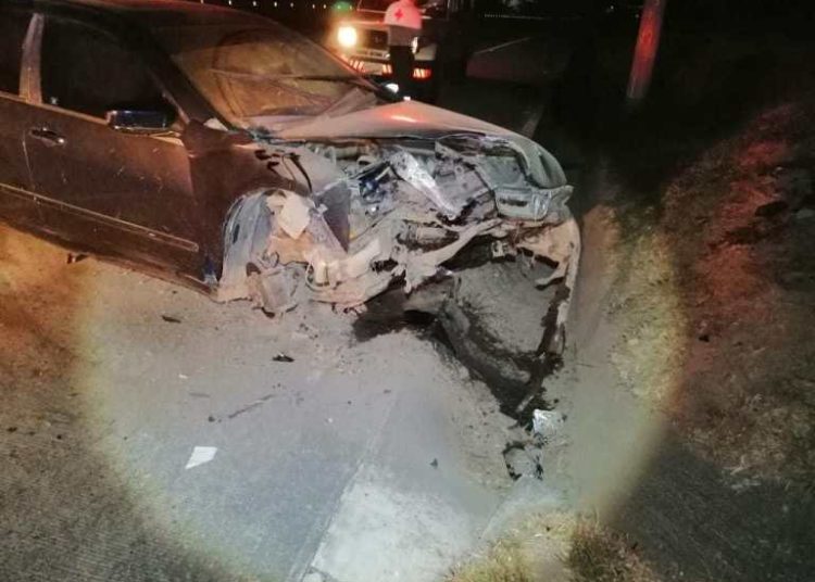 Hombre que se conducía a excesiva velocidad se accidenta en el bulevar Monseñor Romero