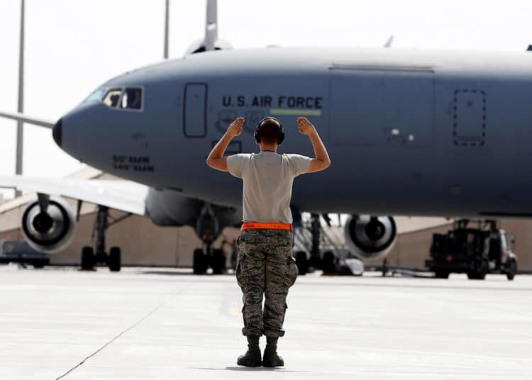 Siete proyectiles de mortero impactan contra una base aérea al norte de Irak que alberga tropas de EE.UU