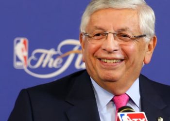 Muere David Stern, el excomisionado que hizo un fenómeno a la NBA