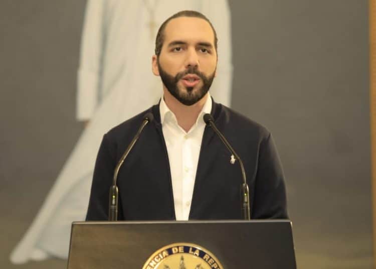 Nayib Bukele destaca reducción de homicidios y desaparecidos en 2020