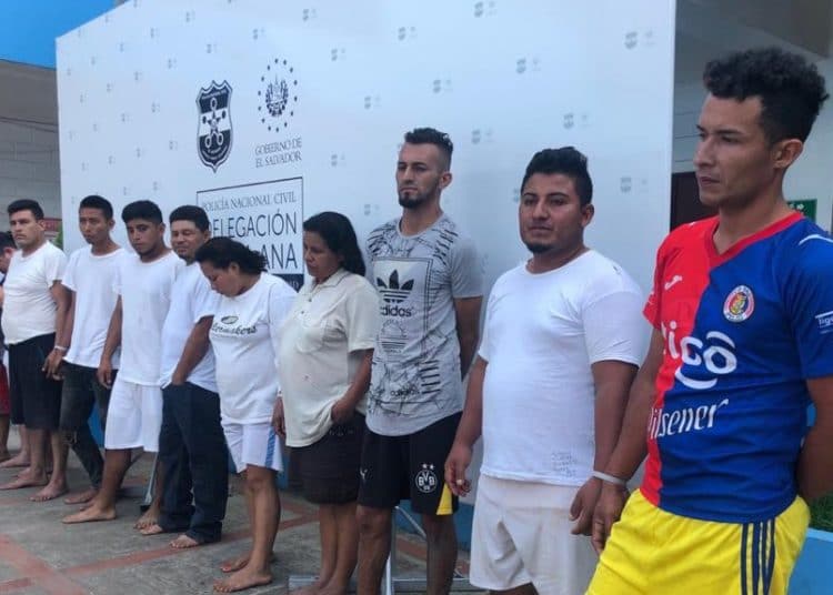 Hombre se aprovecha de su profesión de “payasito” para violar a niña de nueve años