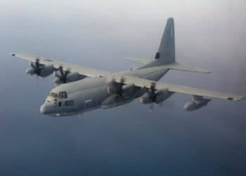 Tres bomberos mueren al estrellarse avión cisterna que combatía los incendios en Australia