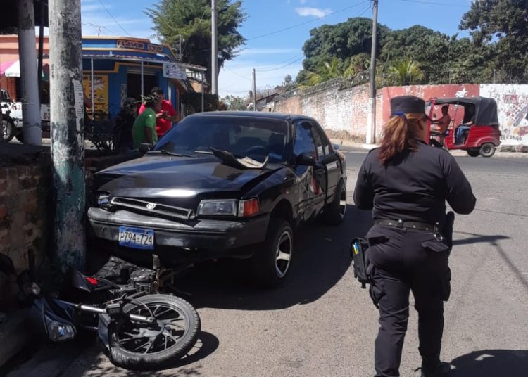 Agente del PPI fallece en accidente de tránsito en El Congo, Santa Ana