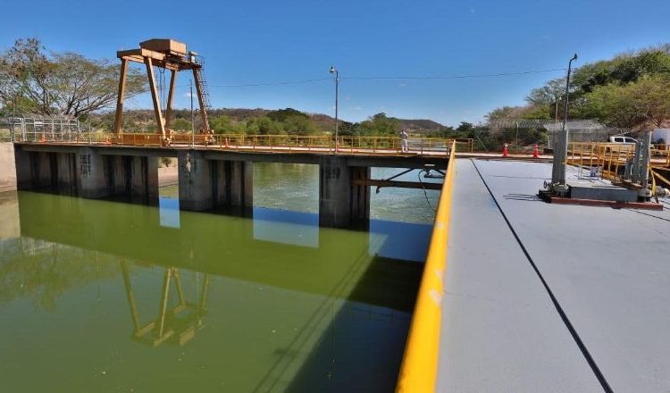 Juzgado Ambiental inicia investigación por calidad de agua en el Gran San Salvador