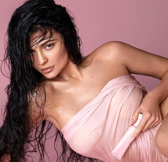 Kylie Jenner le quita el reinado a Kim Kardashian en Instagram