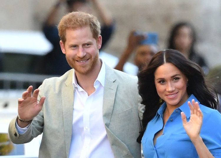 ¡Para que no pierdan la corona!, Burguer King ofrece trabajo a Meghan y Harry