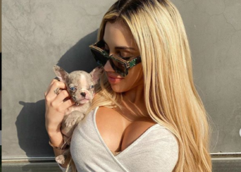 Alexa Dellanos celebró su cumpleaños con infartantes bikinis