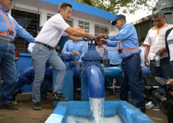 Presidente de ANDA inaugura pozo en San Marcos