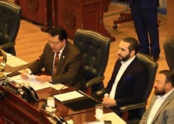 Presidente Bukele solicita permiso a la Asamblea Legislativa para salir del país en misiones oficiales