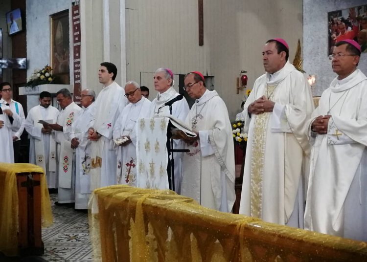 Cardenal Gregorio Rosa Chávez celebra 50 años de vida sacerdotal