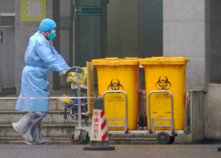 China anunció la primera muerte por coronavirus en Pekín