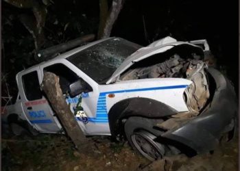 Tres agentes de la PNC resultaron con lesiones en accidente de tránsito en Morazán