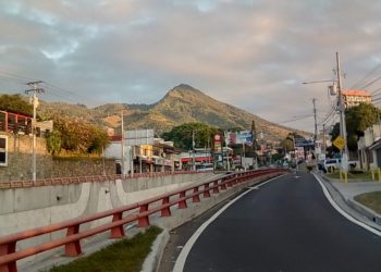 Se mantienen este martes los vientos nortes y las bajas temperaturas por el frente frío