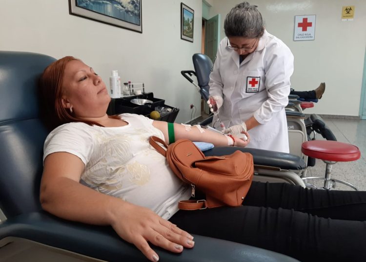 Cruz Roja anuncia que se agotaron las reservas de sangre luego de festividades de fin de año