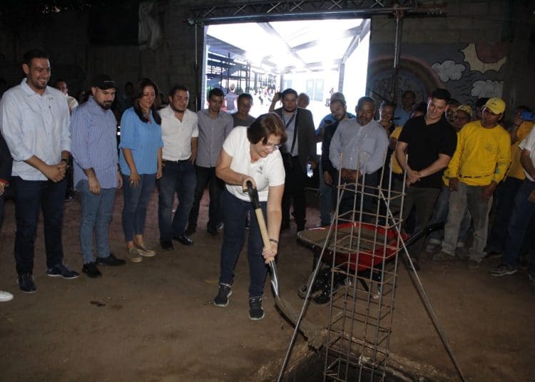 Inicia construcción de Cubo en comunidad Emanuel de Santa Ana